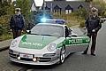 Das TUNE IT! SAFE!-Polizei-Fahrzeug auf Basis Porsche 997, von Tech Art getunt, erreicht mit 370 PS eine Spitze von knapp 300 km/h. Foto: TUNE IT! SAFE!